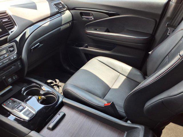 used 2021 Honda Pilot car, priced at $31,981
