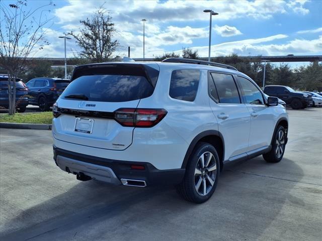 new 2025 Honda Pilot car, priced at $53,170