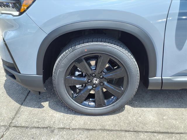 new 2025 Honda Pilot car, priced at $56,530