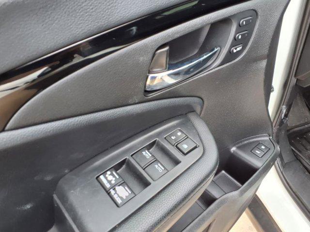 used 2022 Honda Pilot car, priced at $32,982