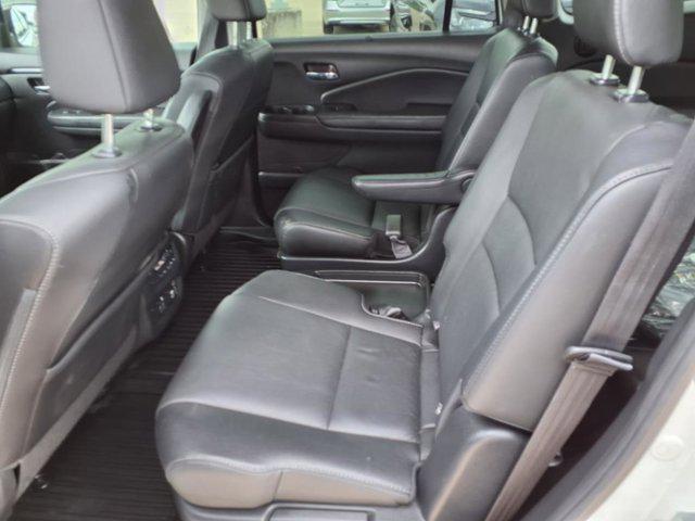 used 2022 Honda Pilot car, priced at $32,982
