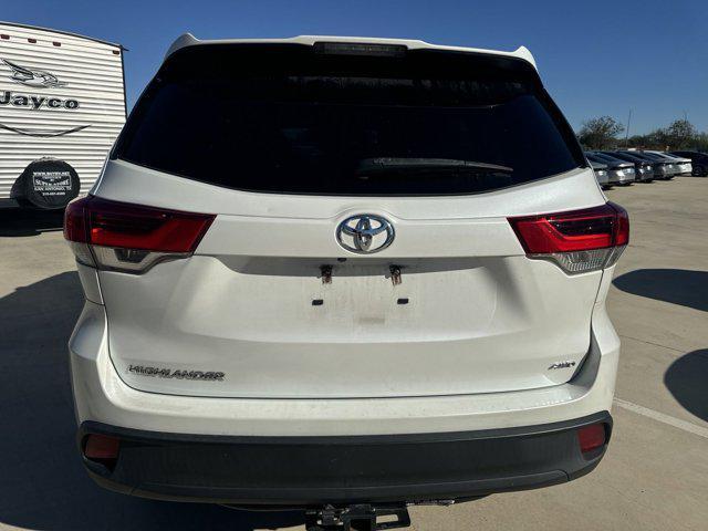 used 2019 Toyota Highlander car, priced at $24,481