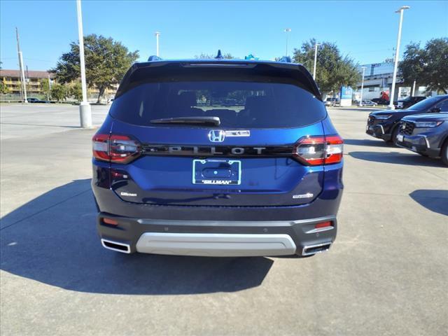 new 2025 Honda Pilot car, priced at $48,950