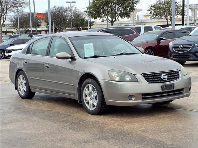 used 2006 Nissan Altima car, priced at $5,981