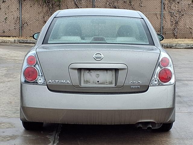 used 2006 Nissan Altima car, priced at $5,981