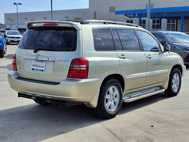 used 2003 Toyota Highlander car, priced at $7,981