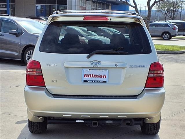 used 2003 Toyota Highlander car, priced at $7,981