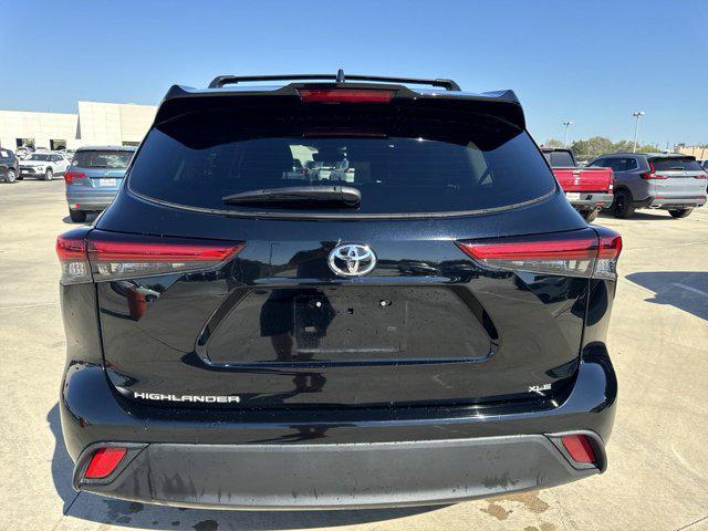 used 2023 Toyota Highlander car, priced at $37,981