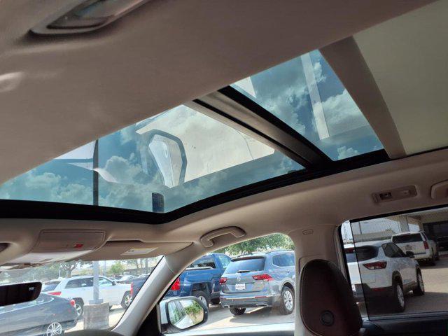 used 2023 Volkswagen Atlas car, priced at $30,581