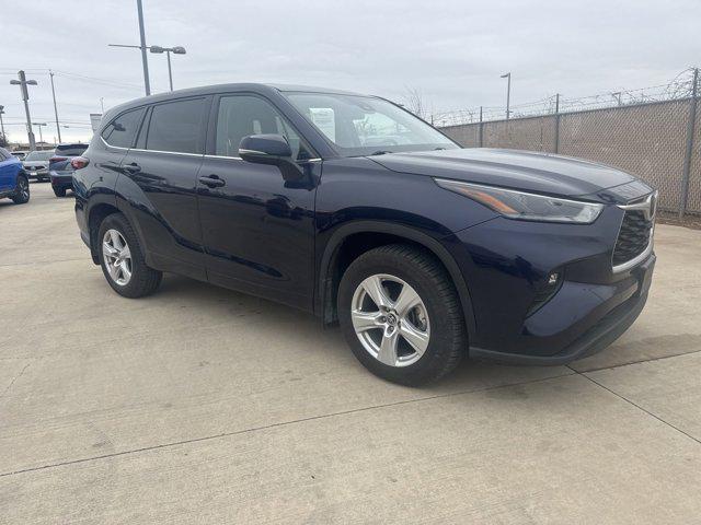 used 2021 Toyota Highlander car, priced at $27,481