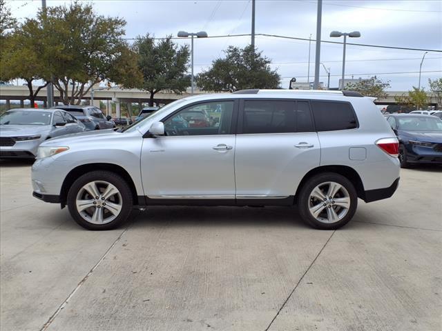 used 2013 Toyota Highlander car, priced at $13,981