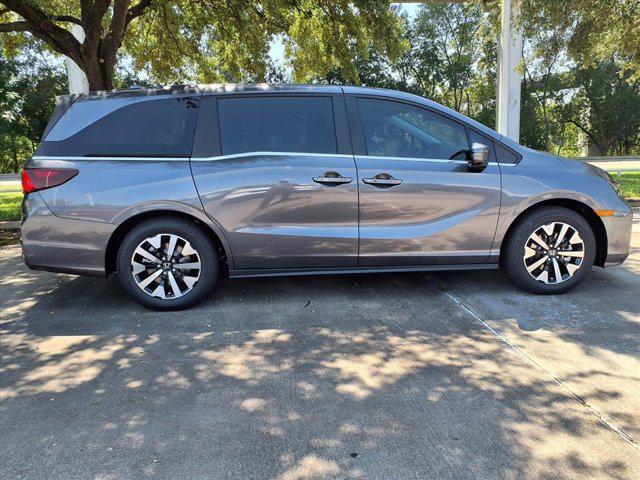 new 2026 Honda Odyssey car, priced at $44,290