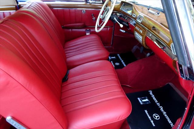 used 1960 Mercedes-Benz 220 car, priced at $125,000