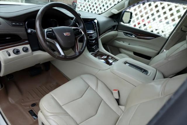 used 2016 Cadillac Escalade ESV car, priced at $20,800
