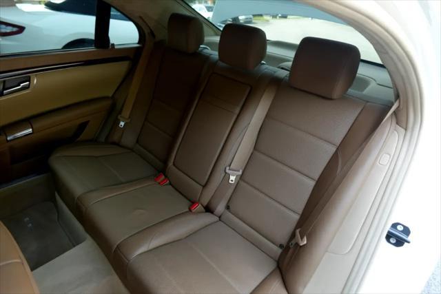 used 2009 Mercedes-Benz S-Class car, priced at $31,800