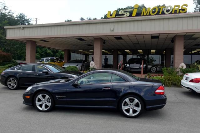 used 2009 Mercedes-Benz SL-Class car, priced at $27,500