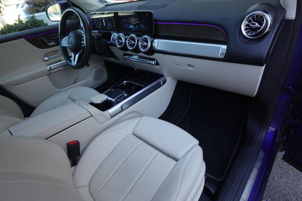 used 2021 Mercedes-Benz GLB 250 car, priced at $31,800