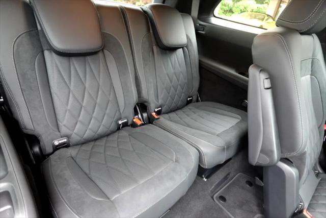 used 2024 Mercedes-Benz AMG GLS 63 car, priced at $127,500