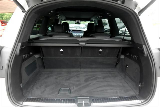 used 2024 Mercedes-Benz AMG GLS 63 car, priced at $127,500