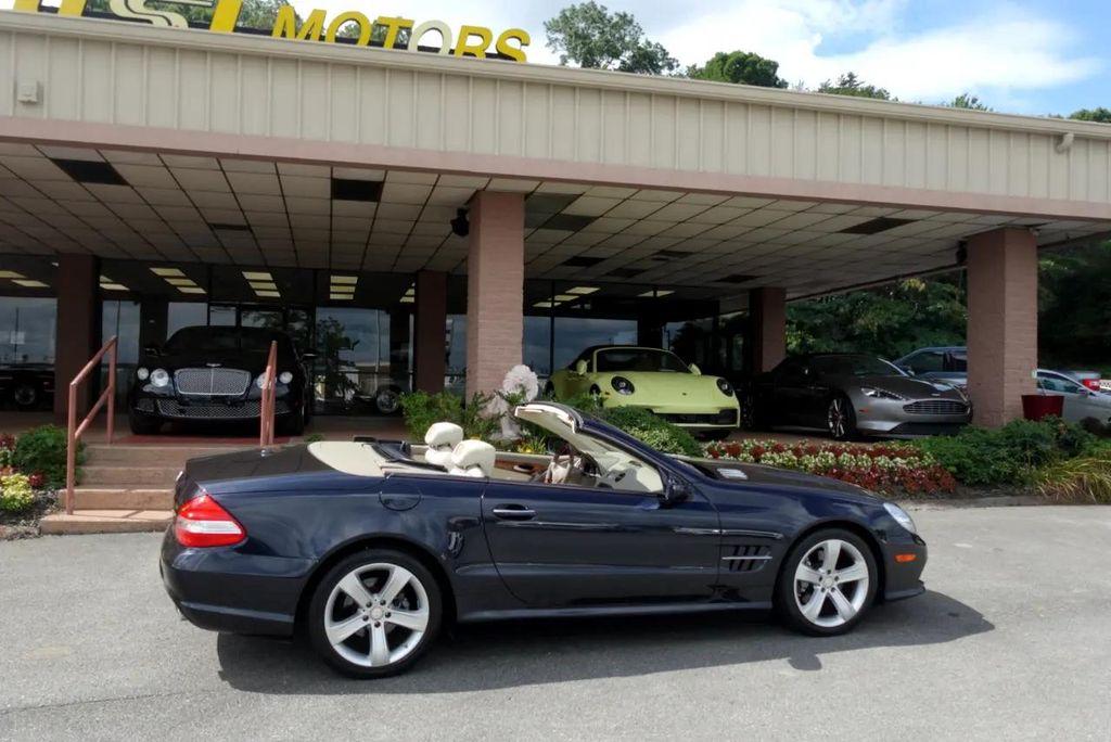 used 2009 Mercedes-Benz SL-Class car, priced at $27,500