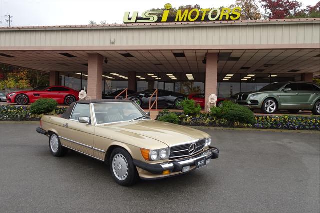 used 1988 Mercedes-Benz SL-Class car, priced at $32,800