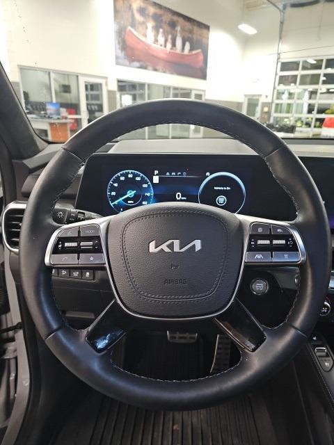 used 2025 Kia Telluride car, priced at $49,198