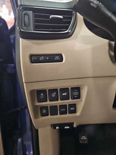 used 2017 Nissan Rogue car, priced at $12,977