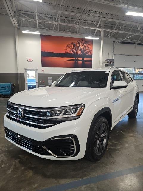 used 2021 Volkswagen Atlas Cross Sport car, priced at $21,460