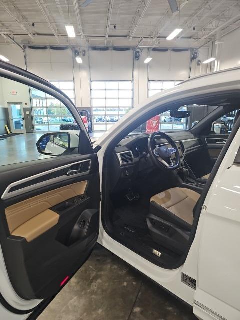 used 2021 Volkswagen Atlas Cross Sport car, priced at $21,460