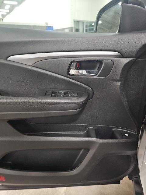 used 2022 Honda Pilot car, priced at $26,294