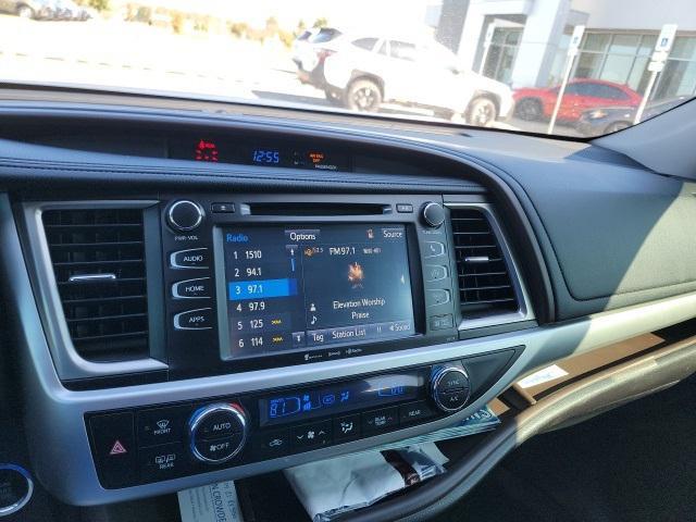 used 2018 Toyota Highlander car, priced at $15,998