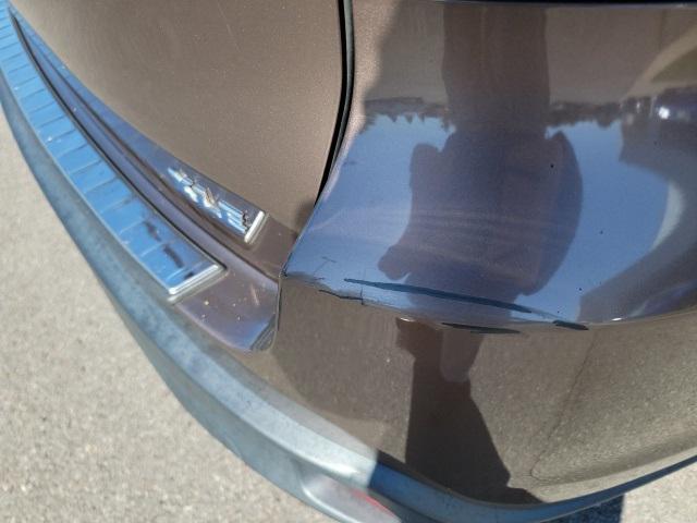 used 2018 Toyota Highlander car, priced at $15,998