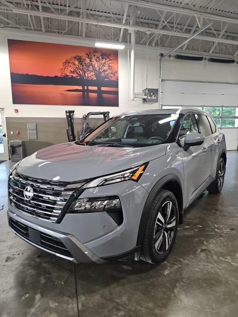 used 2024 Nissan Rogue car, priced at $33,477