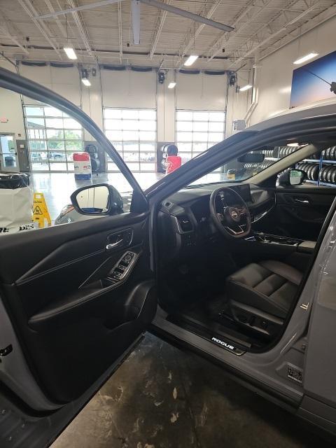 used 2024 Nissan Rogue car, priced at $33,477