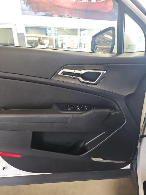 used 2023 Kia Sportage Hybrid car, priced at $19,985