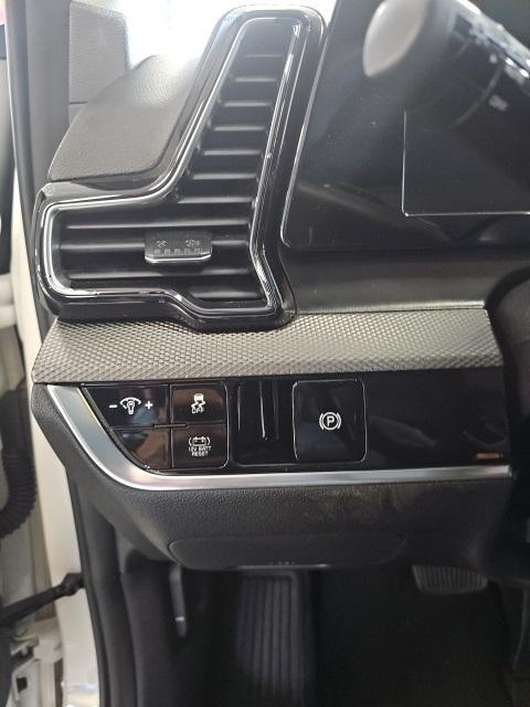 used 2023 Kia Sportage Hybrid car, priced at $19,985