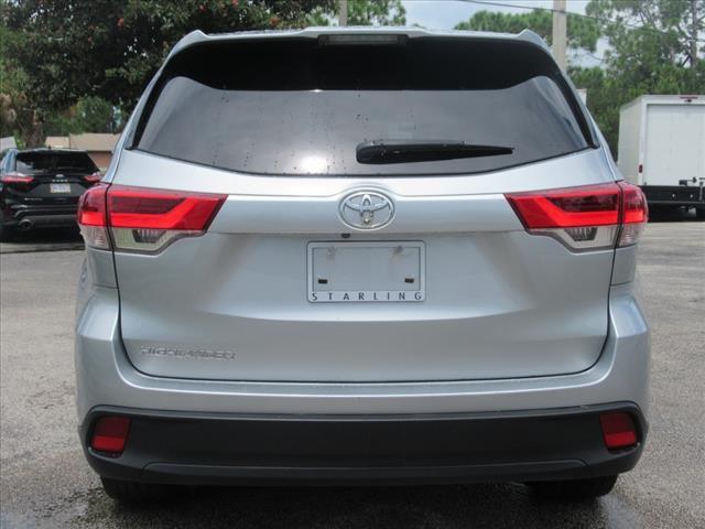 used 2019 Toyota Highlander car, priced at $18,383