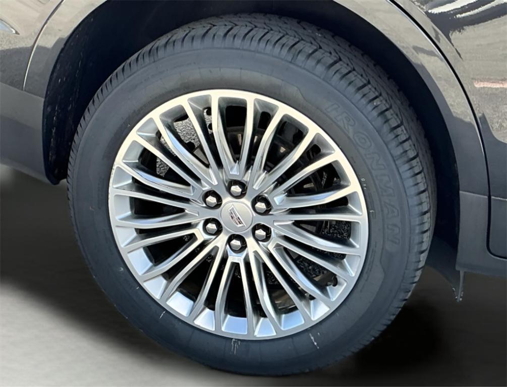 used 2019 Cadillac XT5 car, priced at $22,490