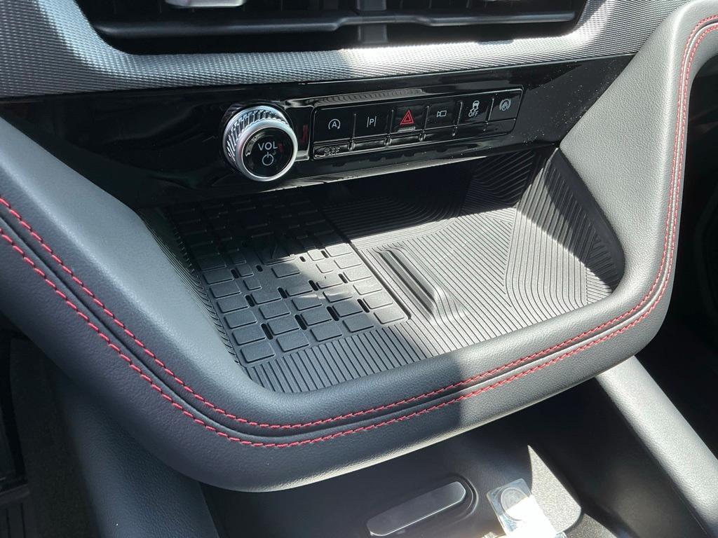 new 2025 Ford Explorer car, priced at $44,292