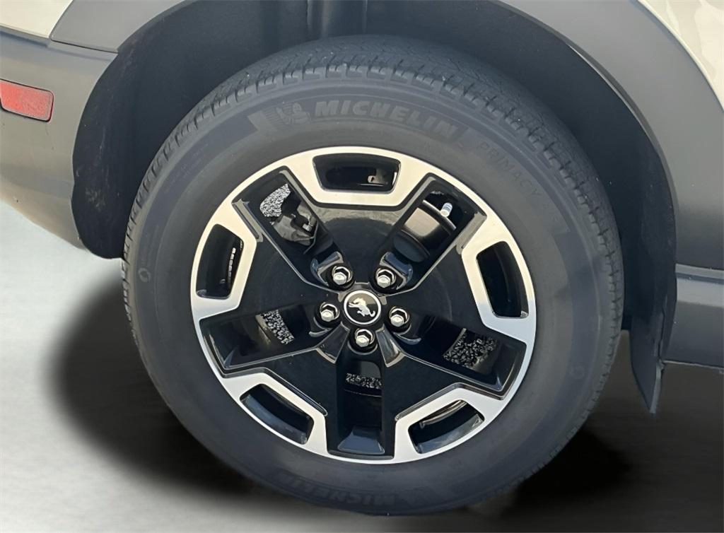 used 2023 Ford Bronco Sport car, priced at $28,325