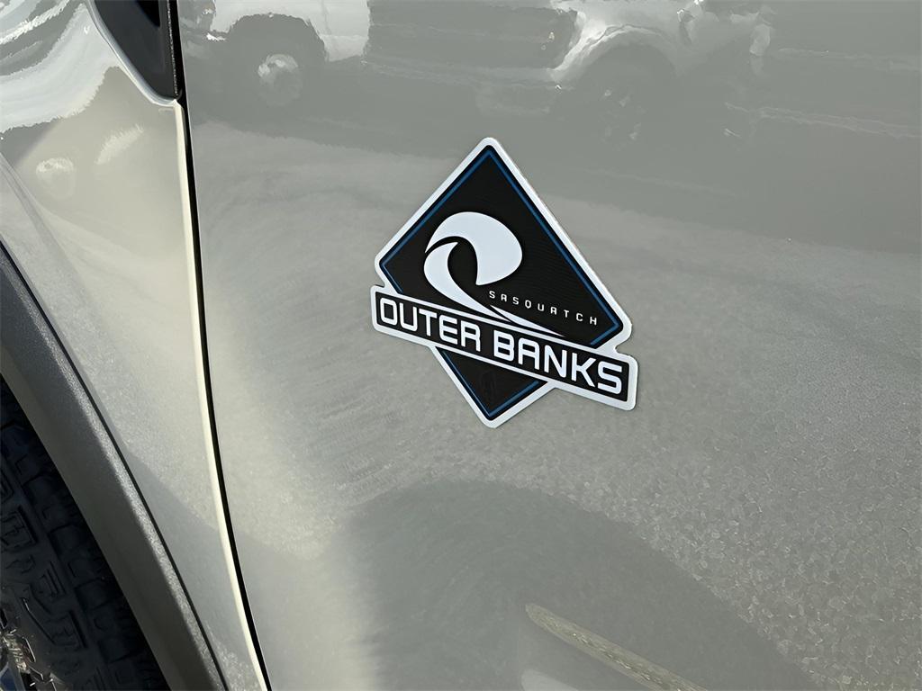 new 2025 Ford Bronco Sport car, priced at $39,956