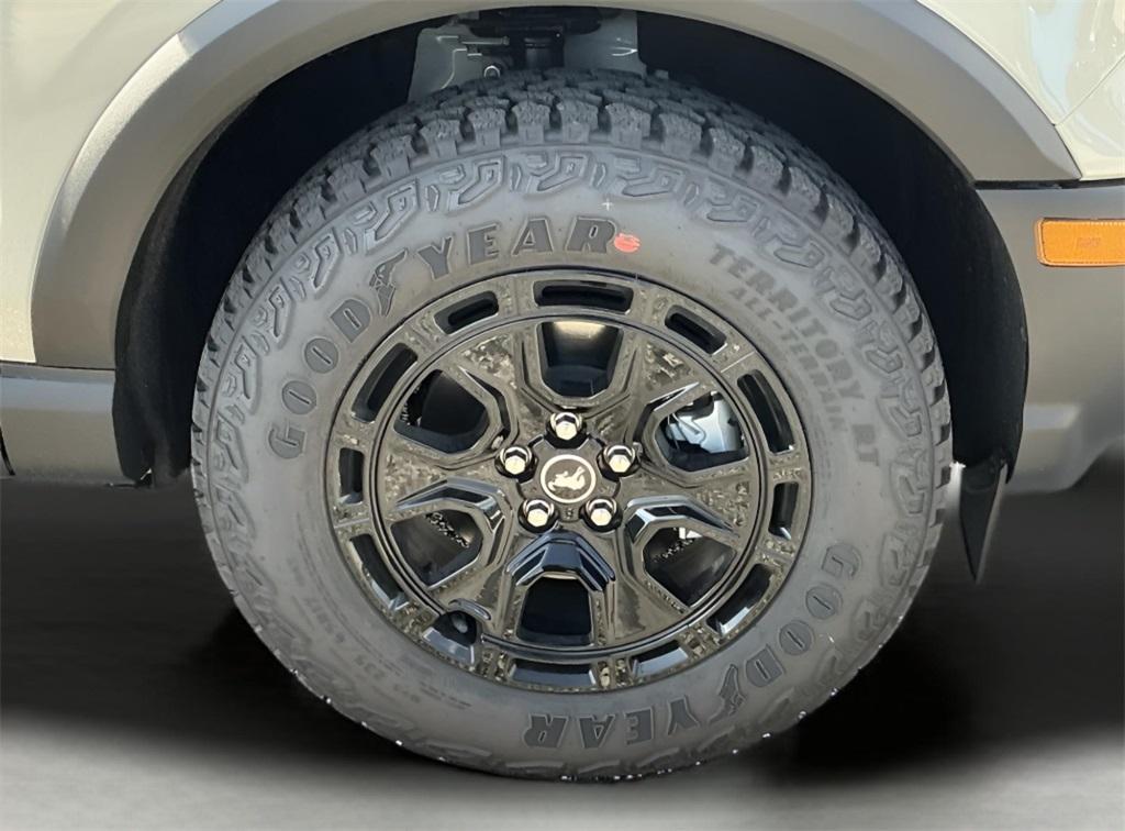 new 2025 Ford Bronco Sport car, priced at $39,956