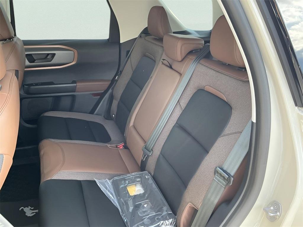 new 2025 Ford Bronco Sport car, priced at $39,956