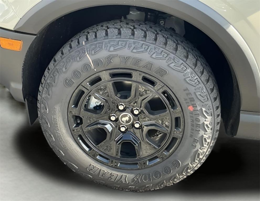 new 2025 Ford Bronco Sport car, priced at $39,956
