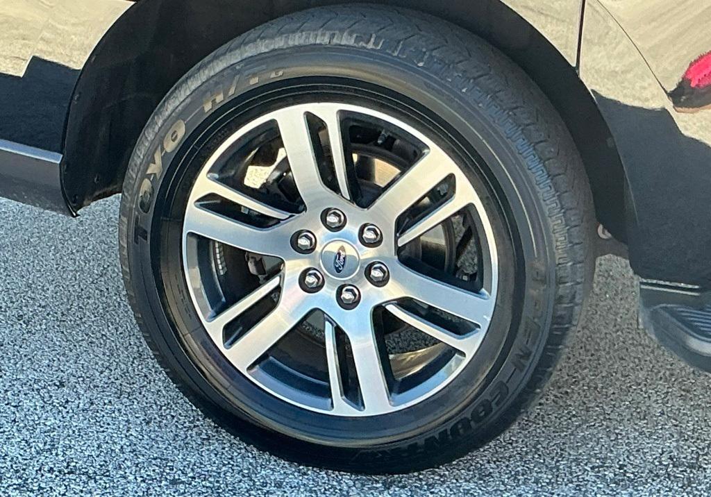 used 2024 Ford Expedition Max car, priced at $46,994