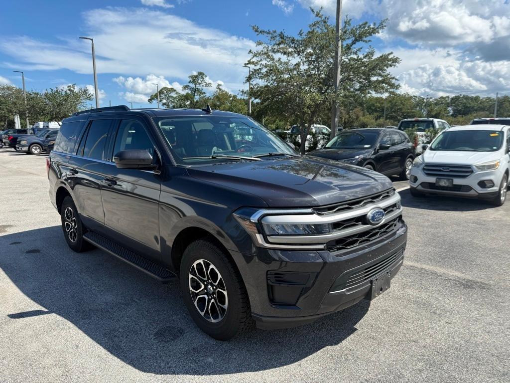 used 2024 Ford Expedition car, priced at $46,354