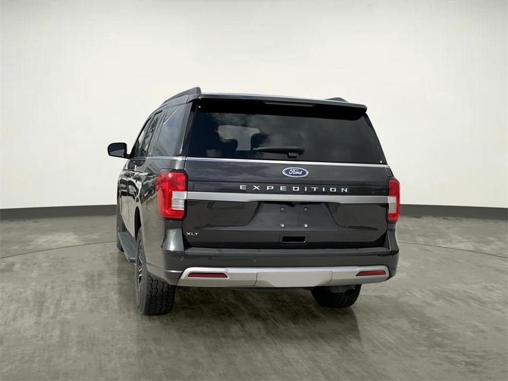 used 2024 Ford Expedition car, priced at $44,988