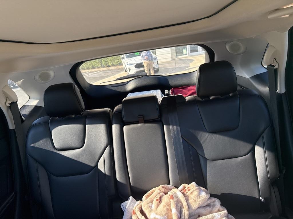 used 2022 Ford Edge car, priced at $21,995