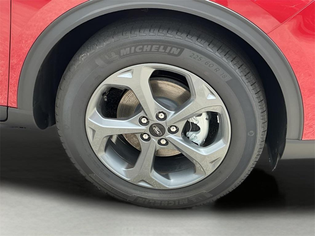 new 2025 Ford Escape car, priced at $31,231