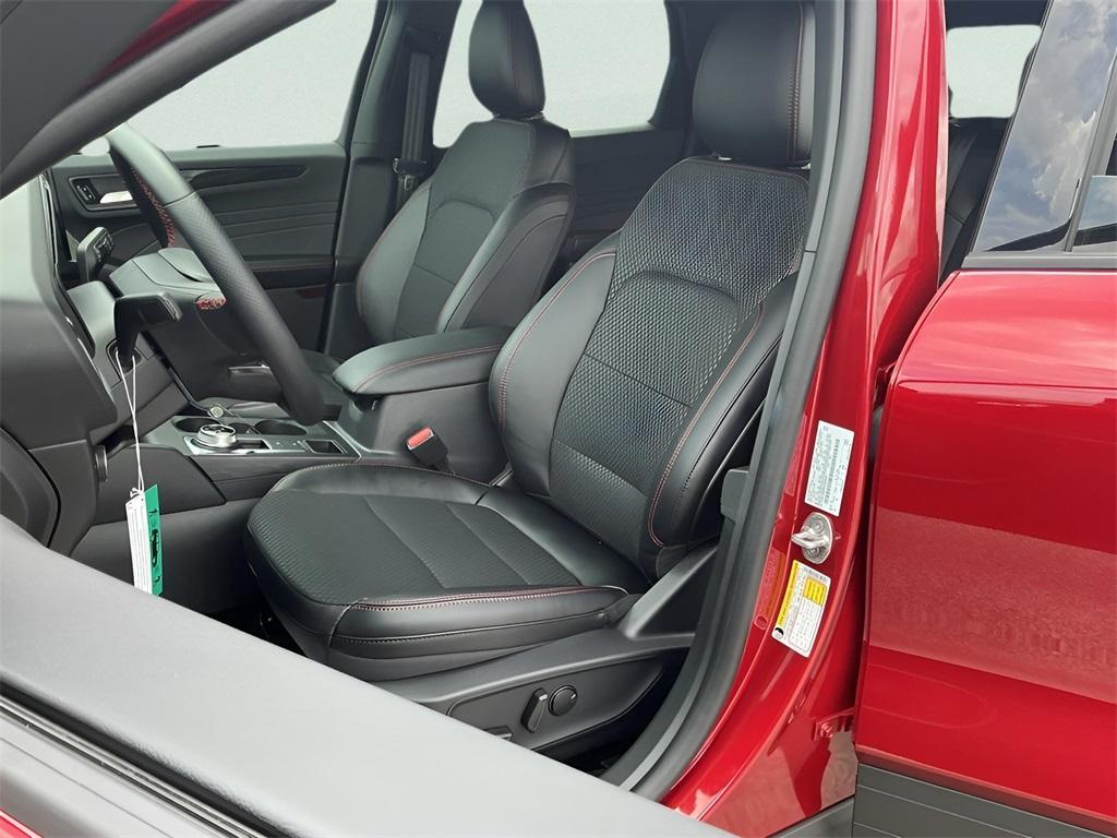 new 2025 Ford Escape car, priced at $31,231